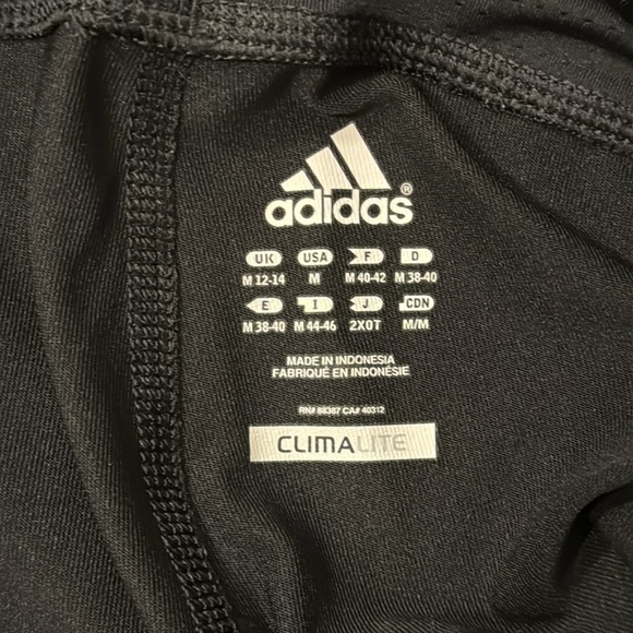 C NWOT Adidas Women’s Medium Wide Flare Sweatpants Elastic Waist Three Stripes - Picture 6 of 7